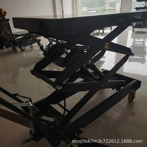 Chariot de levage à ciseaux hydraulique manuel 221060 221080 avec pédale en acier pour réparation et entretien de véhicules - Product Image 1