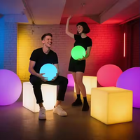 Chaises Cubes Lumineux LED en Plastique, Chaises de Salle à Manger et de Bar, Mobilier de Bar Commercial Européen à Technologie LED Moderne pour Ensemble de Repas Extérieur