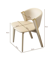 Chaise de salle à manger au design moderne, fauteuil en cuir beige avec structure dorée brossée pour la maison et l'hôtel, fauteuil rembourré de luxe