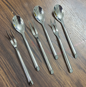 Creative Mood <strong>Egg</strong> <strong>Shape</strong> Spoon <strong>Holder</strong> 6 Pieces Stainless Steel Coffee Spoon Fruit Fork <strong>Cutlery</strong> in <strong>Egg</strong> for Coffee Shop - Product Image 6