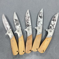 Couteau pliant sur le thème de la faune, avec manche en bois d'olivier, motif animal imprimé en 3D, couteau de poche à verrouillage par cadre, couteau EDC, cadeau