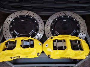 Kit <span class=keywords><strong>de</strong></span> freinage haute performance avec étrier à 6 pistons et rotor <span class=keywords><strong>de</strong></span> 405x34 mm pour VW <span class=keywords><strong>Touareg</strong></span> Tiguan Touran avec jantes <span class=keywords><strong>de</strong></span> 18 pouces - Product Image 4