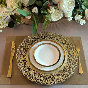 Round Wholesale Clear Glass Acrílico Gold Beaded Charger <span class=keywords><strong>Plates</strong></span> Decoração de casamento para festa Dinner placa do carregador de borda de ouro - Product Image 1