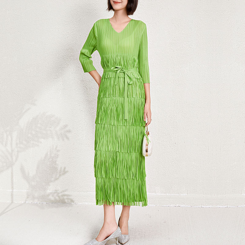 สีเขียว