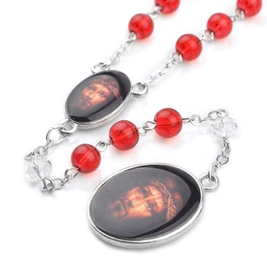 귀중한 혈액 예수님의 특별한 묵주 크리스탈 6mm 빨간색 유리 구슬 가톨릭 십자가 목걸이 - Product Image 2