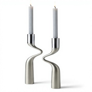 Candelabro Moderno de Metal Plateado en Forma de S, Centro de Mesa Curvo para Decoración del Hogar - Product Image 5