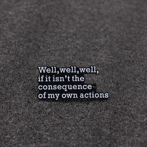 おしゃれなファッションアクセサリー、ピン、ブローチ、メンズ＆レディースアクセサリー、ユニークな「アクション」と「結果」をテーマにしたブローチ - Product Image 3