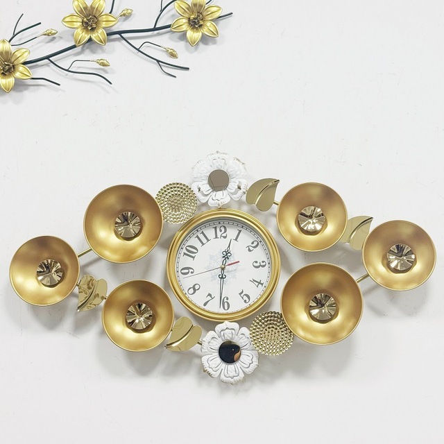 107X56cm New Arrival Light Luxury Flower Metal Wall Clock Iron Round Plate Wall Mounted Clock for Home Living Room House Decor