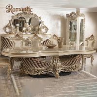 Ensemble de table et de chaises de salle à manger ovale de style européen de luxe, 6 places, table de salle à manger classique en bois avec couleur dorée et 6 chaises.