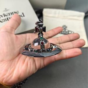 Kalung UFO Manik Kaca Ukiran Tiga Dimensi Paduan Berat Ekstra Besar 30mm Ratu Ibu - Product Image 3