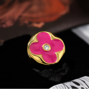 Anillo de Moda en Acero Inoxidable 316L con Baño de Oro PVD, Esmalte Rosa y Cristal en el Centro, Joyería Destacada - Product Image 3