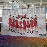 Stand Pop-up personnalisé en tissu portable pour affichage mural de salon commercial Stand de bannière personnalisé pour les vêtements publicitaires en promotion
