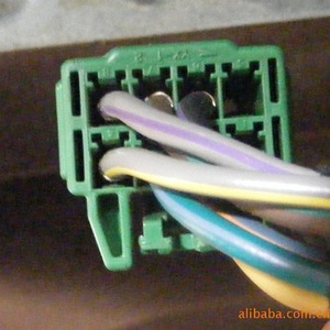 Conector Automotriz de Plástico Negro de 3 Pines Olt Flush para Uso General - Product Image 2