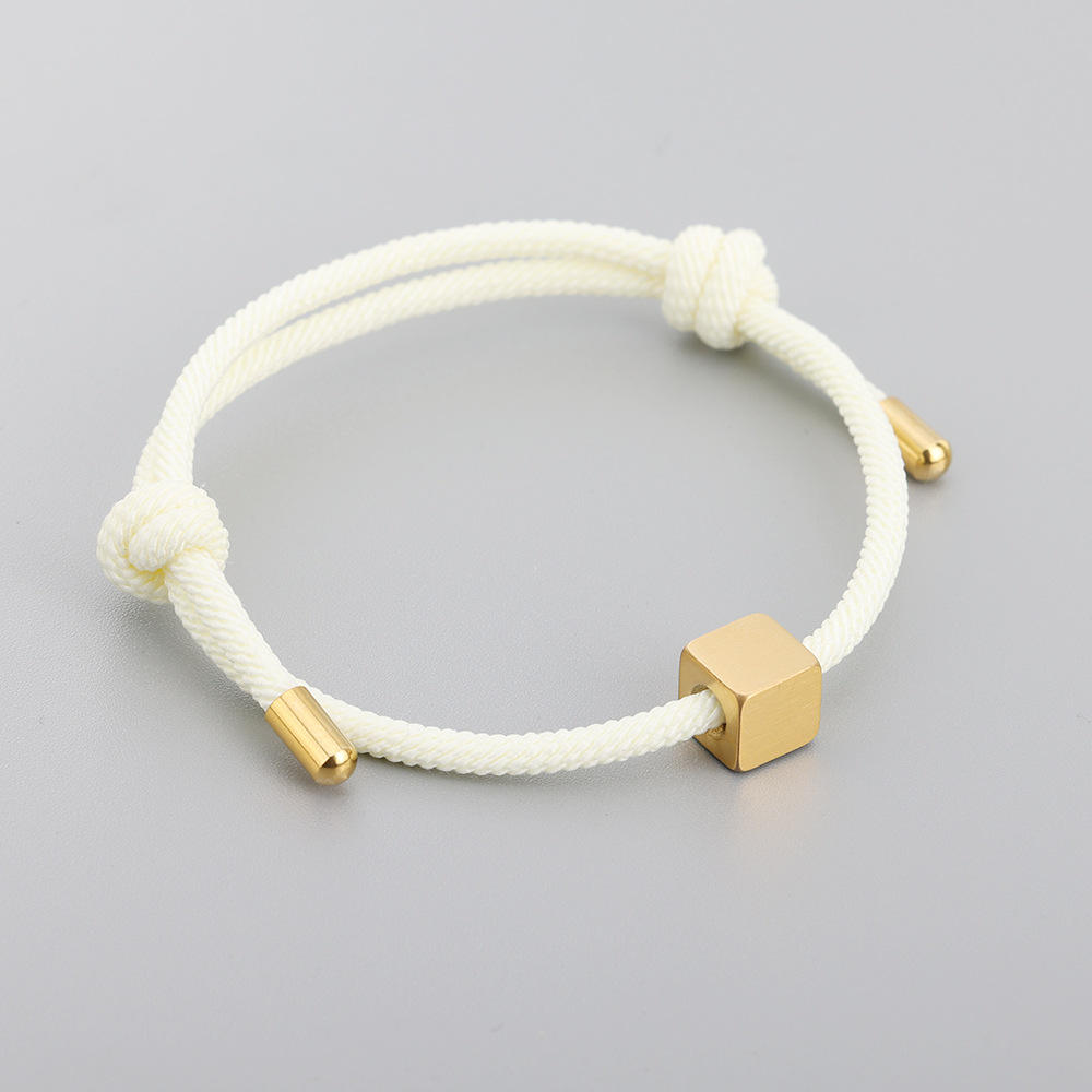 สีเบจ-ทอง