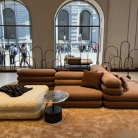 Canapé modulaire, autoportant et empilable : Répliques de style milanais, italien et américain ; Canapé en laine d'agneau mobile de style hôtelier