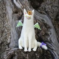 Peluche artisanale en feutre de laine, style original avec yeux bouffis, pour Halloween, Noël, la Saint-Valentin et les anniversaires