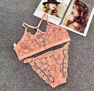 مخزون بسعر منخفض طقم حمالة صدر دانتيل اروبي مختلط عالي الجودة للفتيات ملابس داخلية نسائية مثيرة مقاس كبير - Product Image 2