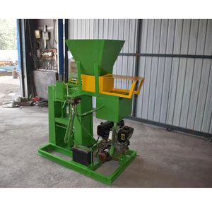 Macchinario per la Produzione di Mattoni Piccoli YJ a Prezzo di Fabbrica, Macchina ECO BRB con Motore Diesel per Mattoni in Argilla Autobloccanti in Vendita in Tanzania - Product Image 3