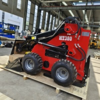 Mini chargeuse compacte à essence diesel 23HP HT380 Petit chargeur frontal Support à chenilles en caoutchouc hydraulique sur chargeur
