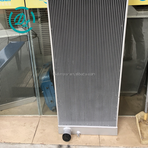 Radiateur de pelle hydraulique EexcavaStart PC380-6 – Ensemble réservoir d'eau avec noyau en aluminium durable, refroidissement efficace, garantie 1 an, de marque - Product Image 1