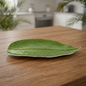 Plat en aluminium en forme de feuille avec intérieur émaillé - Product Image 1