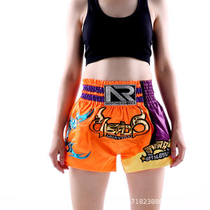 Pantalones cortos personalizados Muay Thai de tela negra al por mayor pantalones cortos de boxeo Muay Thai - Product Image 5