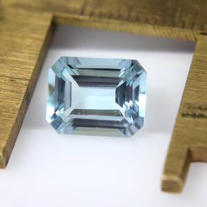 Pierre précieuse aigue-marine bleue naturelle Rectangle de 3.00 carats à facettes (10x8x5mm) - Product Image 3