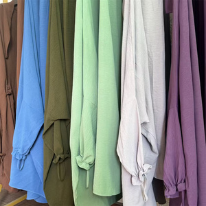 Jilbab a Due Pezzi con Gonna Khimar Abbigliamento Islamico Musulmano Abaya da Preghiera in Crepe con Polsini Arricciati e Lacci per le Dita - Product Image 5