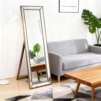 Grand miroir de salle de bains suspendu en or pour la décoration de la chambre à coucher de luxe moderne française Espejo Spiegel Miroir pour la maison et l'hôtel Matériau en verre