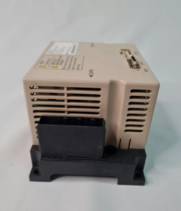 Servoaccionamiento YASKAWA SGDR-SDA710A01BY29 - Product Image 3
