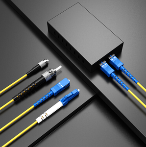 Connecteurs sécurisés de cordon de raccordement à <span class=keywords><strong>fibre</strong></span> optique de qualité supérieure <span class=keywords><strong>pour</strong></span> câble <span class=keywords><strong>Ethernet</strong></span> extérieur/industriel Câbles de communication sécurisés - Product Image 1