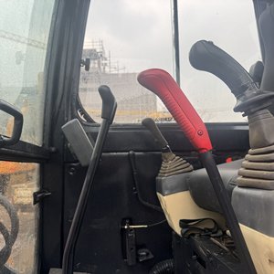 Excavadora Hidráulica Doosan DH55 Usada en Buenas Condiciones para Trabajos de Tuberías de Servicios Públicos - Product Image 6