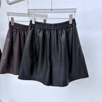 Shorts en cuir véritable de mouton noir 100% pour femme, décontractés, amples, imperméables, avec poches latérales froncées, pour usage quotidien en extérieur