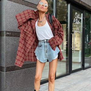 2025 otoño <span class=keywords><strong>mujer</strong></span> Casual suelta <span class=keywords><strong>camisa</strong></span> de manga larga Retro americano rojo escocés Plaid diseño antiguo algodón conejo poliéster - Product Image 2