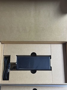 Nouveau PLC d'automatisation industrielle Mx75-hw d'origine, composant d'automatisation industrielle à huit ports Gigabit pour solutions MRO - Product Image 4