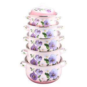 Olla de Hierro Fundido Esmaltada con Diseño Floral Completo y Logotipo Personalizado, Juego de Utensilios de Cocina Esmaltados - Product Image 1