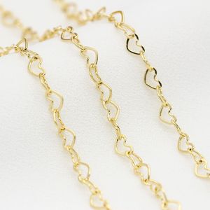 Chaîne à maillons en forme de cœur en laiton plaqué or 14 carats |   Design tendance en forme de cœur creux pour la création de bijoux personnalisés - Product Image 5