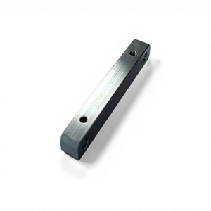 Piezas de Aluminio y Acero Inoxidable Mecanizadas por CNC - Product Image 1