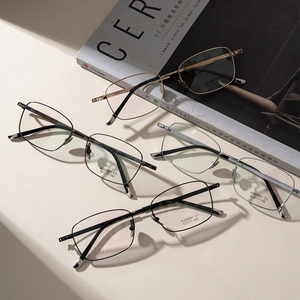 Gọng kính mắt titan cao cấp, chất lượng cao, in logo tùy chỉnh, kiểu dáng máy tính, kính đọc sách, gọng kính thời trang nam - Product Image 1