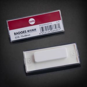 Badges et étiquettes nominatives personnalisés en bambou écologique pour les écoles et les événements - Product Image 6
