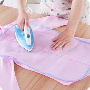 Vente en gros de tapis de <span class=keywords><strong>protection</strong></span> pour planche <span class=keywords><strong>à</strong></span> <span class=keywords><strong>repasser</strong></span> en tissu isolant en tissu de maille tapis de <span class=keywords><strong>protection</strong></span> contre la chaleur pour repassage domestique - Product Image 1