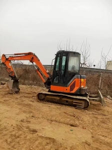 Mini-pelleuse Hitachi ZX50 d'occasion 5 tonnes, fabriquée au Japon, en excellent état, certifiée CE, avec brise-roche – Vente chaude - Product Image 3