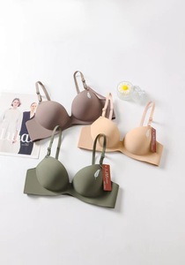 Reggiseno Push-up Senza Cuciture di Alta Qualità, Imbottito e Morbido, con Spalline alla Moda per Donna - Product Image 6