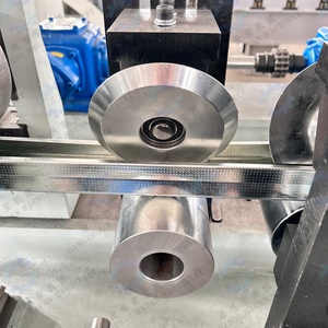 เครื่องขึ้นรูปเพอร์ลินแบบควบคุมความเร็วการแปลงความถี่ด้วยมอเตอร์ควบคุม PLC อัตโนมัติเต็มรูปแบบ - Product Image 2