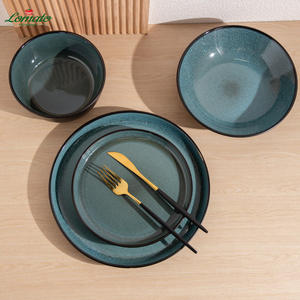 Stock ! LOMATO Ensemble de vaisselle en porcelaine blanche moderne et écologique 4 pièces, assiettes durables et polies pour événements gastronomiques, mariages - Product Image 2