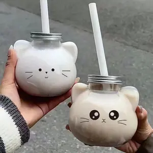 사용자 정의 500ml 16oz Kawaii 동물 고양이 모양의 물병 테이크 아웃 음료 포장 용기 뚜껑이있는 우유 차 거품 보바 찻잔