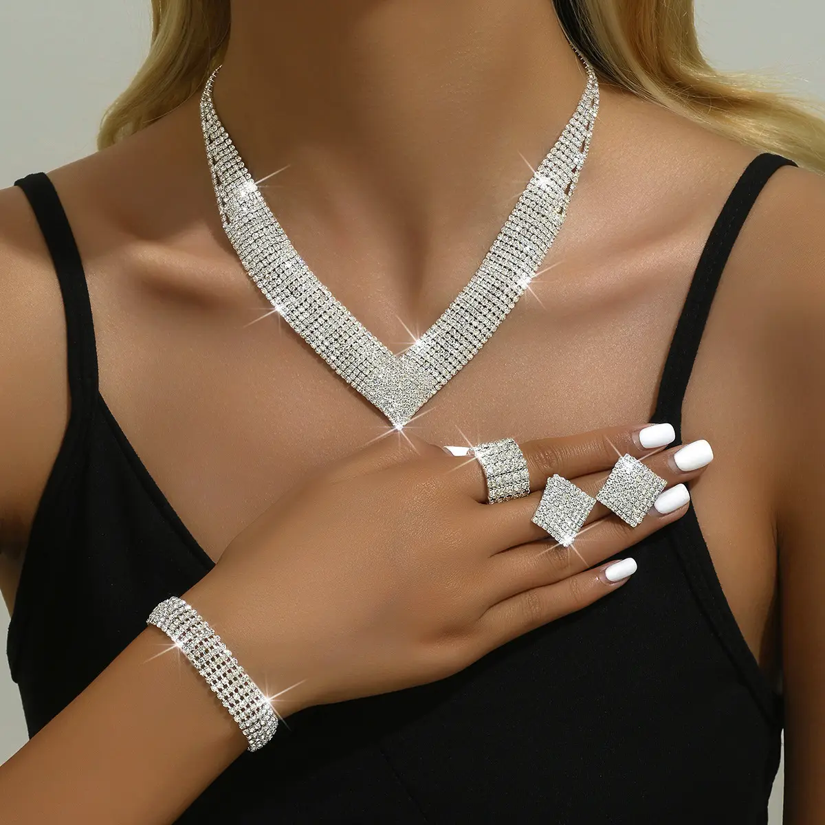 Luxe Bruids Populaire Strass Verzilverd Bruids Sieraden Set Sprankelende Kristallen Ketting Armband Ringen Se