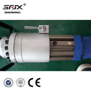Cintreuse hydraulique manuelle pour barres d'armature 32 mm, machine à cintrer les barres d'acier motorisée et portable, facile à utiliser - Product Image 3