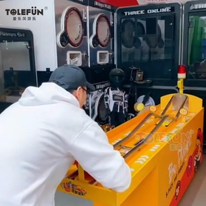 Tolefun Funfair Indoor Arcade Máquina de bolos Desafío al aire libre Skill Roller Bowler Carnival Game Table Venta para parques de aventura - Product Image 4