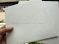 Papier absorbant OEM d'usine 2,0 mm, sous-verres absorbants, papier de test absorbant et carton de dessin pour l'essorage 70*100cm